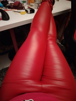 BDSM inzerát