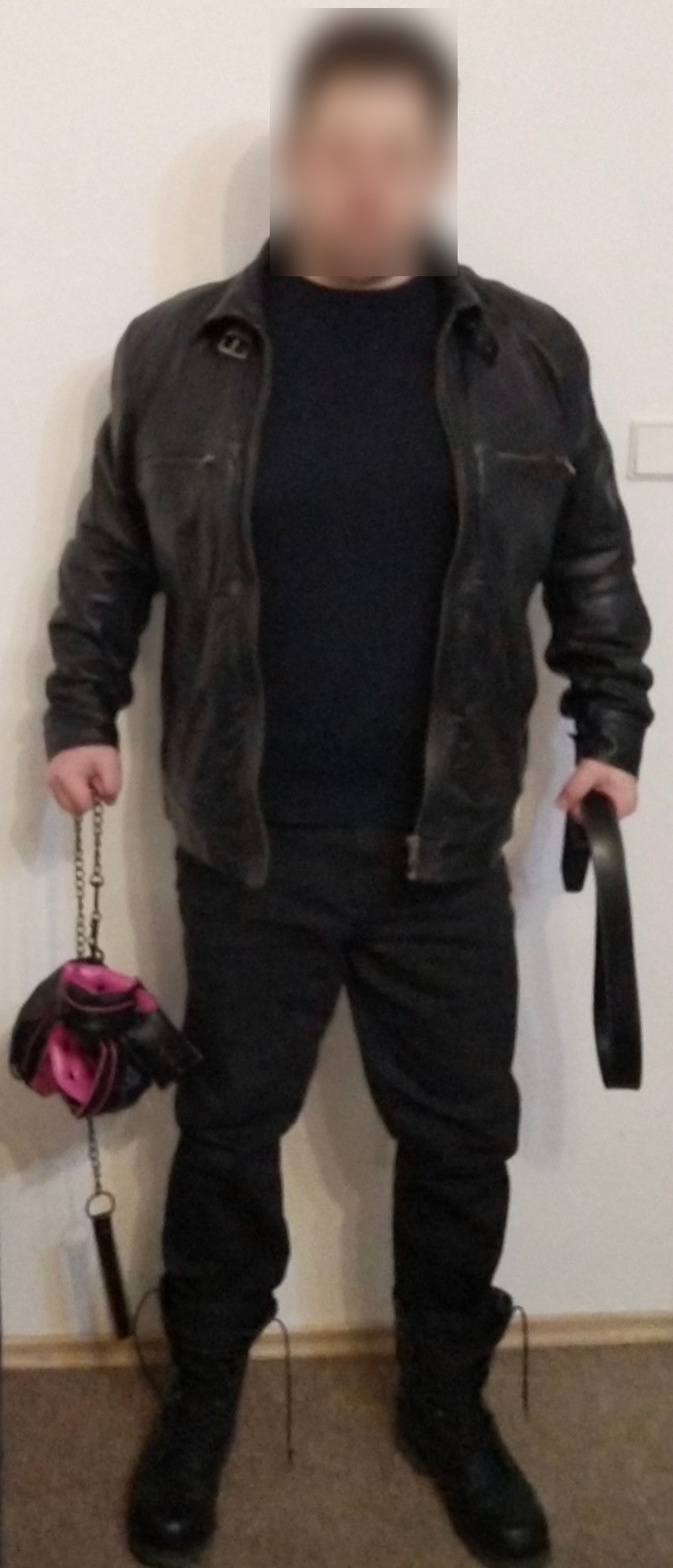 BDSM inzerát