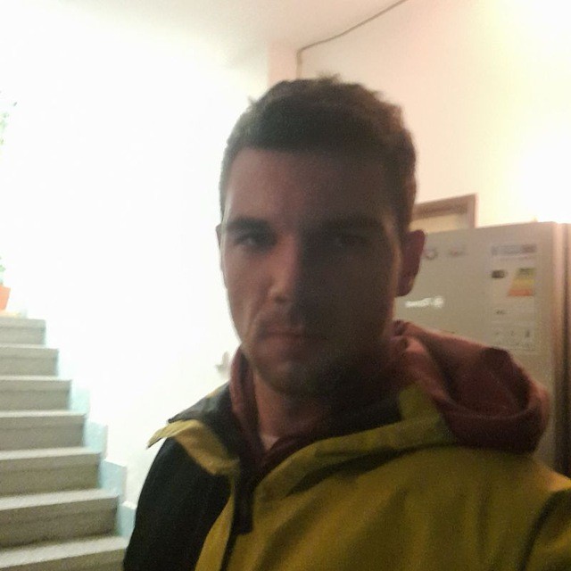 BDSM inzerát