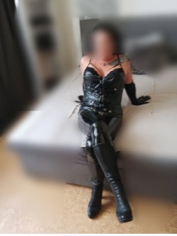 BDSM inzerát