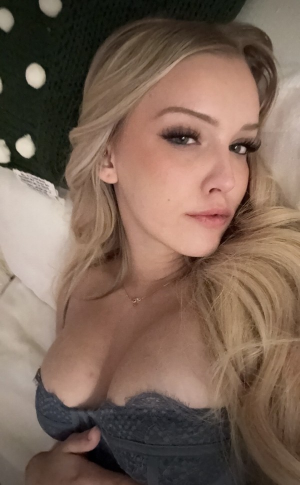 avatar-Adéla online