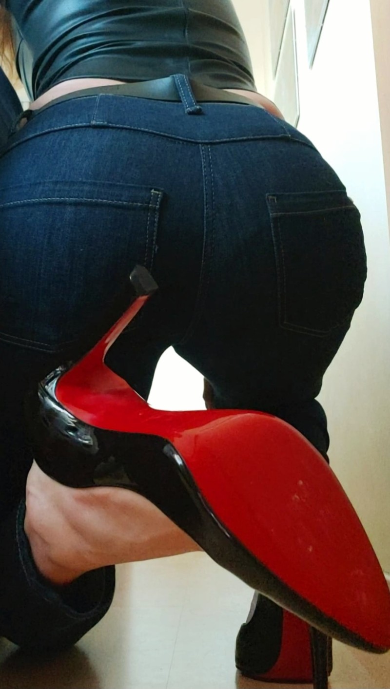 BDSM inzerát