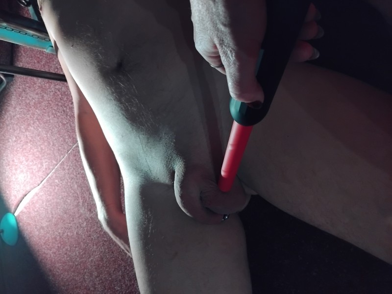 BDSM inzerát