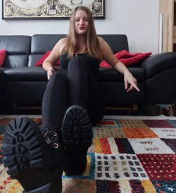 BDSM inzerát
