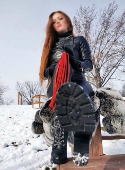Lady Caty 32 