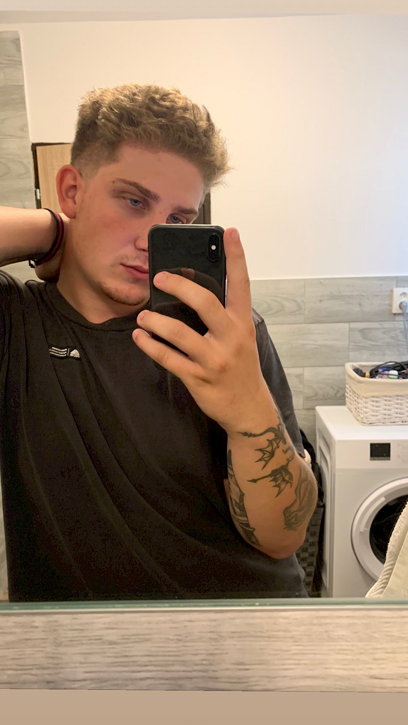 BDSM inzerát