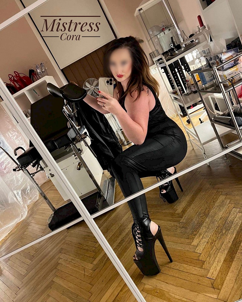 BDSM inzerát