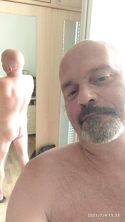 BDSM inzerát