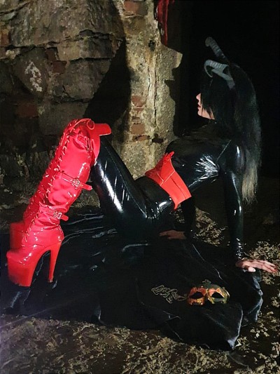 Domina666Cleo 7 
