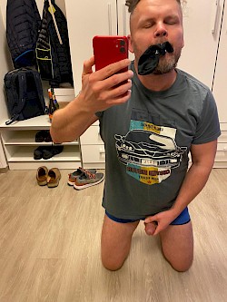 BDSM inzerát