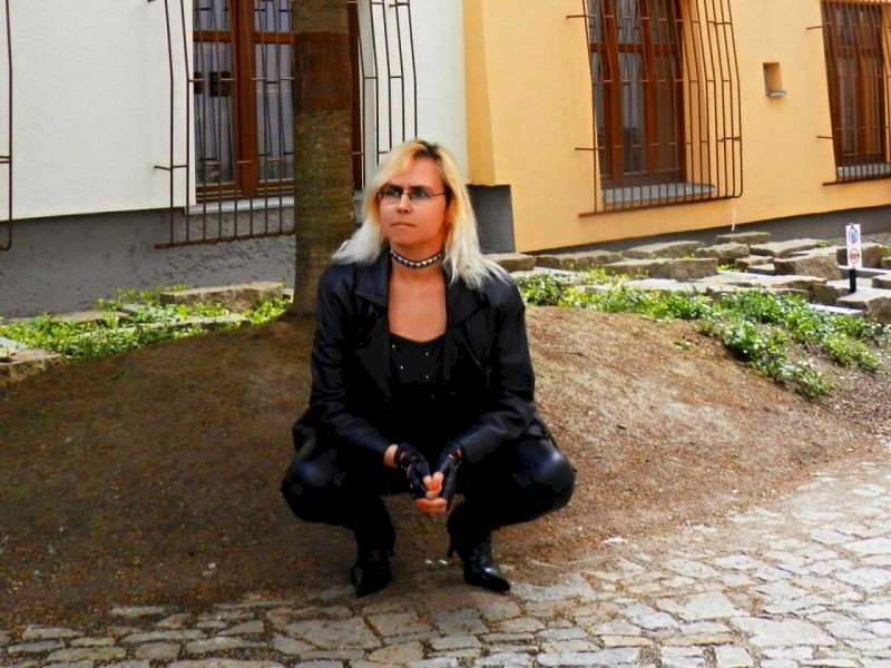 BDSM inzerát