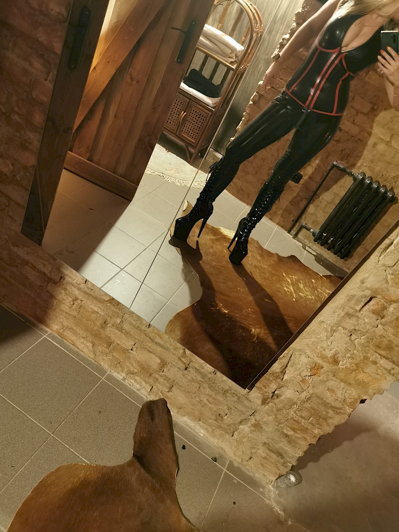 BDSM inzerát