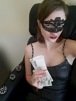 BDSM inzerát