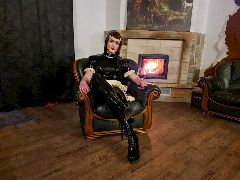 BDSM inzerát