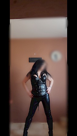BDSM inzerát