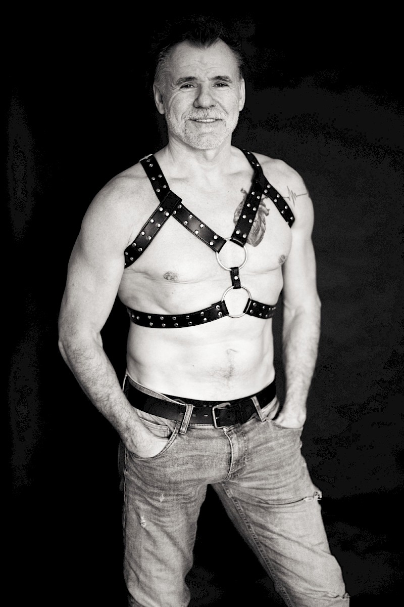 BDSM inzerát