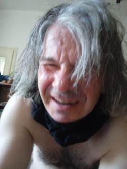 BDSM inzerát