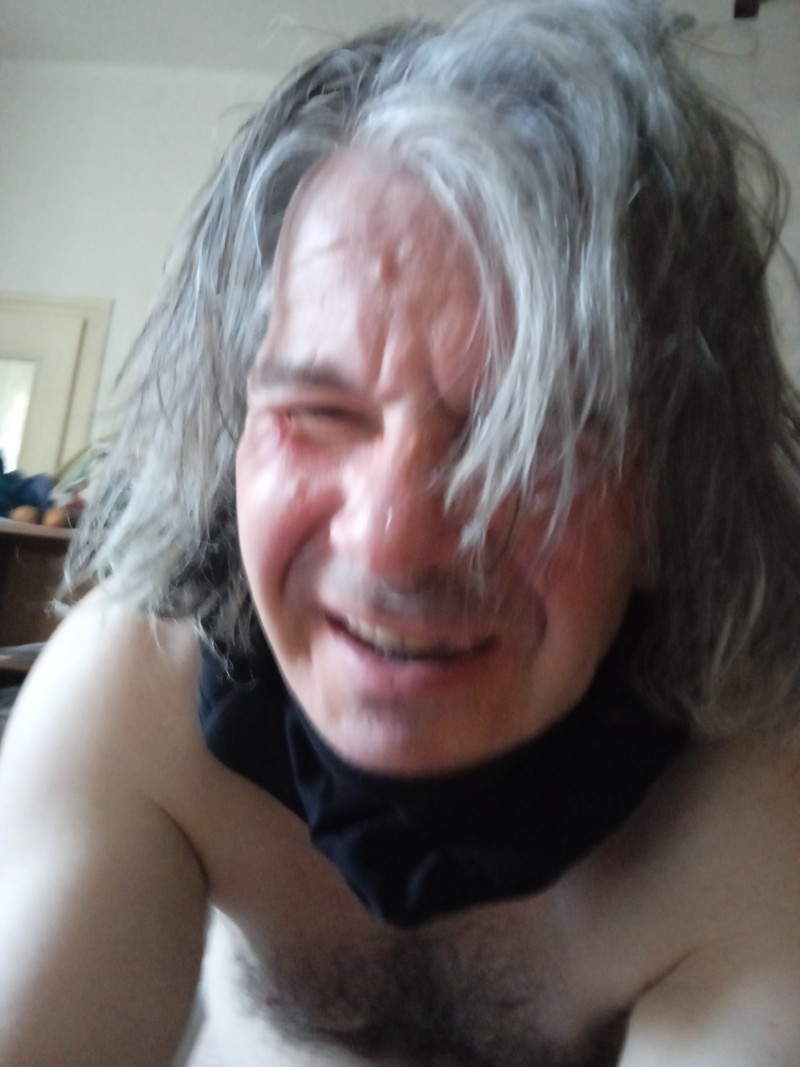BDSM inzerát